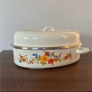 Vintage Floral Enamelware Roasting Pan